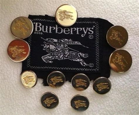 do vintage burberry buttons say burberry|Burberry button up women's.